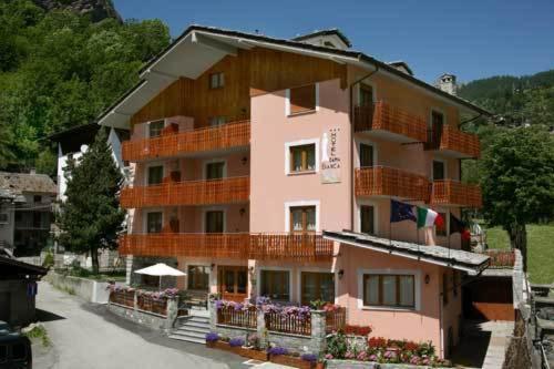Hotel Dama Bianca Valtournenche Exteriér fotografie